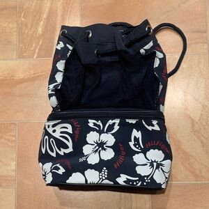 NWOT Tommy Hilfiger Navy Blue & White Hawaiian Hibiscus Floral Backpack- READ
